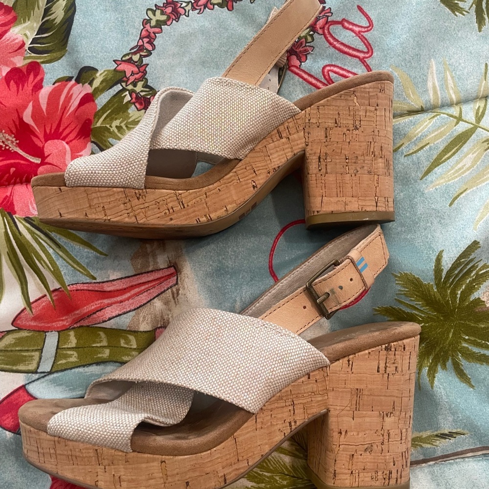 Tom’s Heels - Picture 4 of 6